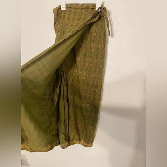 Simply Heritage Green Wrap Skirt with Embroidery Detail - Picture 6 of 8